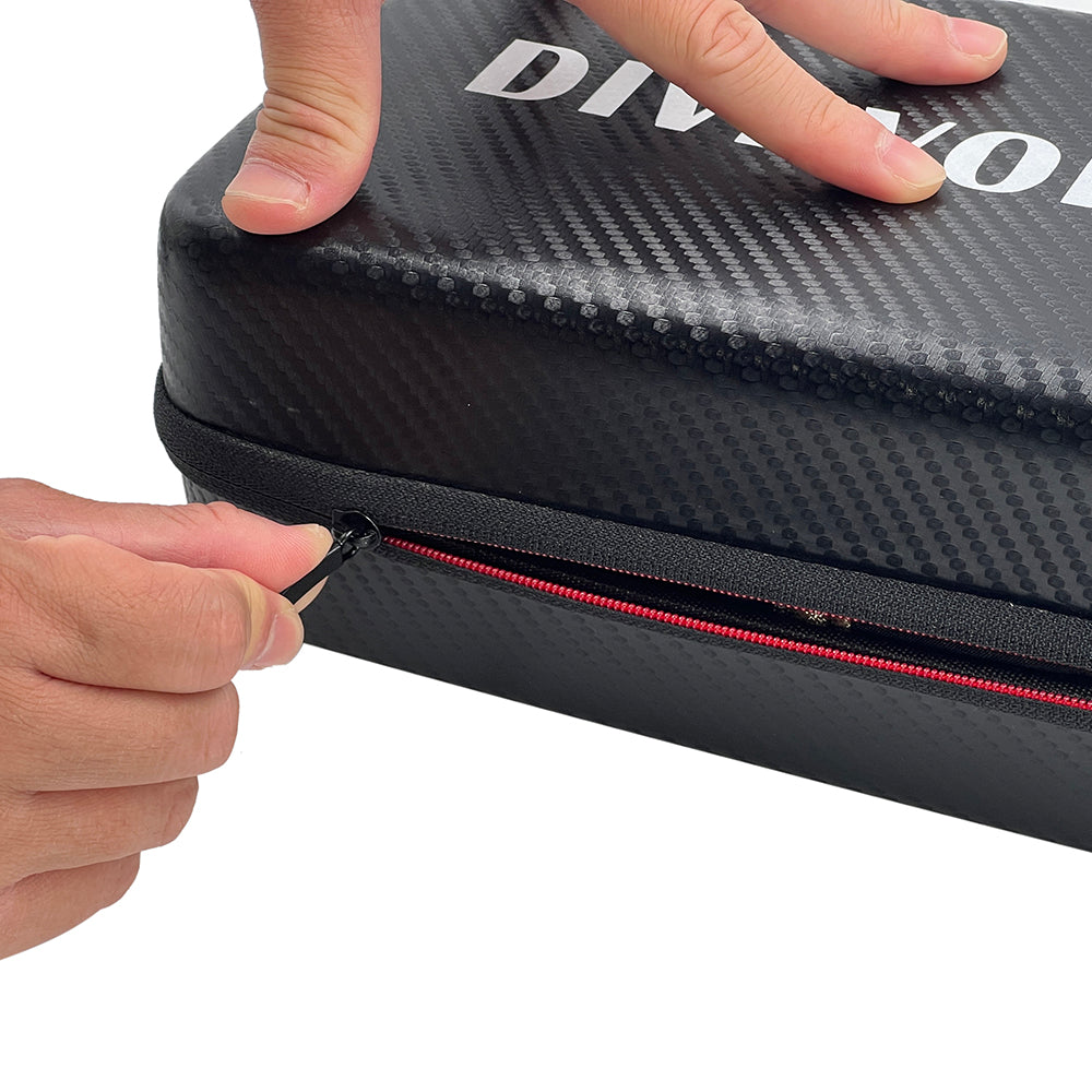 DiveVolk SeaTouch 4 travel case unzipping.