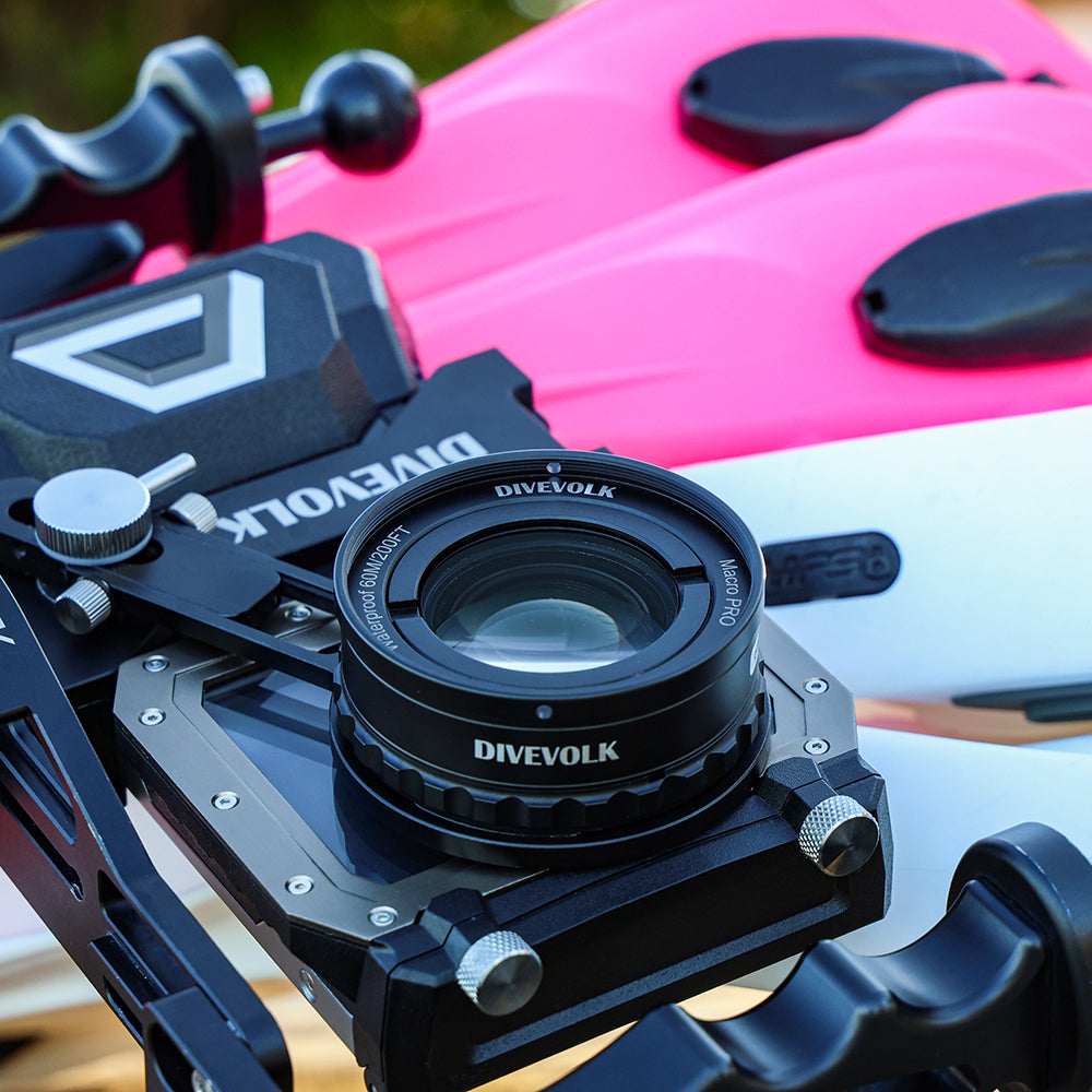 DiveVolk Macro Lens PRO +18 on housing