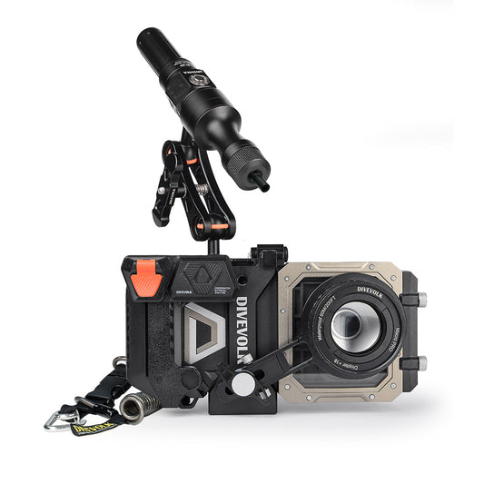 DIVEVOLK SeaTouch 6 PRO Advanced Macro Snoot Kit ¡ª housing with Macro Lens Pro +18, SL20 underwater video light mounted on extended ball joint arm with snoot, coiled coil lanyard attached, white background.
