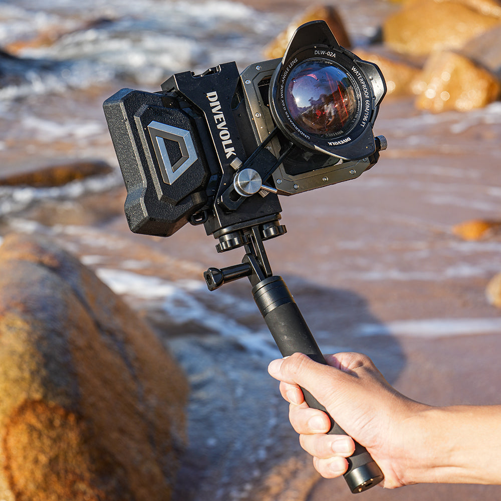 SeaTouch 4 Max selfie kit by DiveVolk on beach