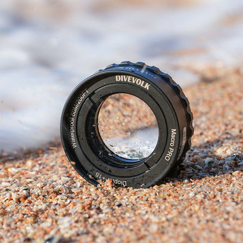 DiveVolk Macro Lens PRO +18 on sand.