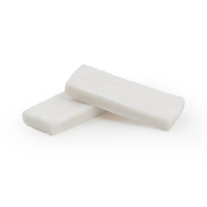 DIVEVOLK anti-fog desiccant pads ¡ª two white rectangular moisture-absorbing pads, close-up on white background.
