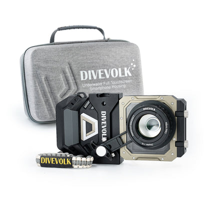 DIVEVOLK SeaTouch 6 PRO Macro Kit with branded travel case ¡ª housing with Macro Pro +18 lens mounted, grey travel case in background, DIVEVOLK outdoor lanyard attached.